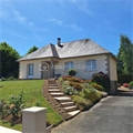 Maison traditionnelle à la vente
